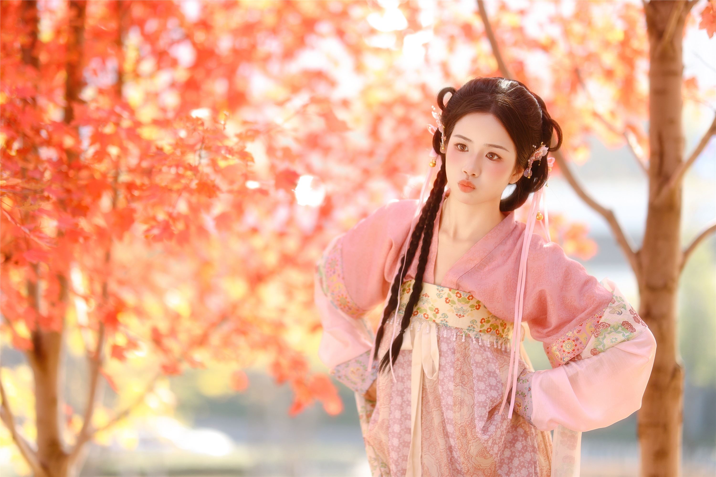 YITUYU艺图语 2025.01.21 枫叶少女 小杜同学